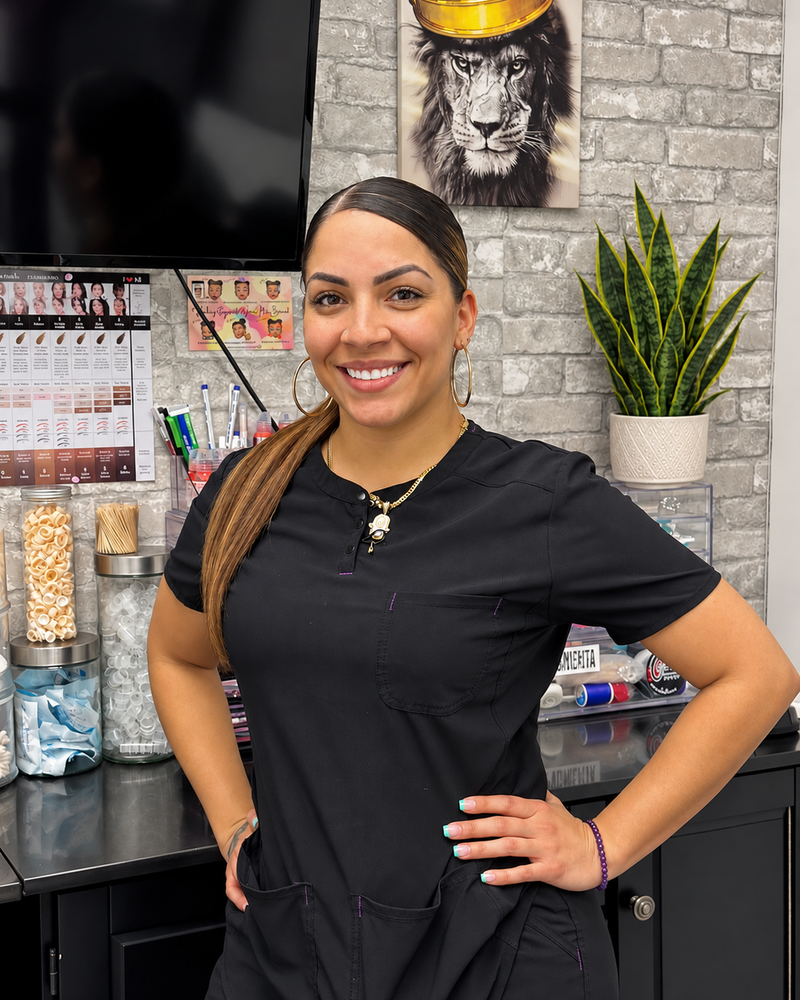 FYNESS Beauty studio — professional beauty specialist